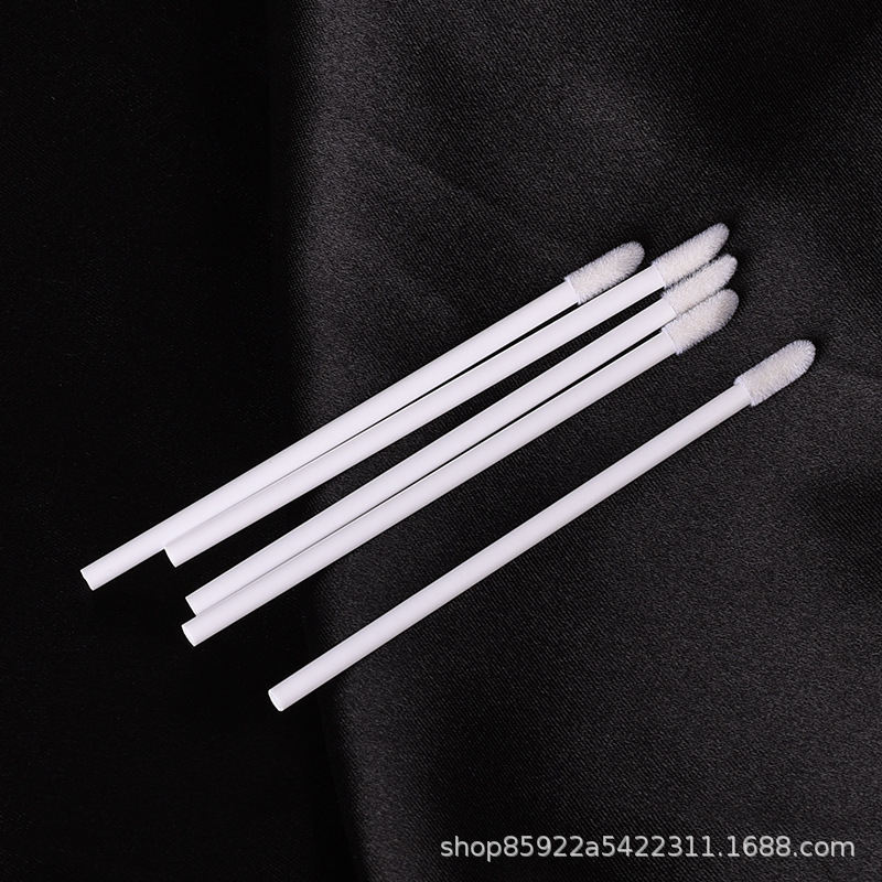 Factory directly provides hollow lip brush disposable empty heart…