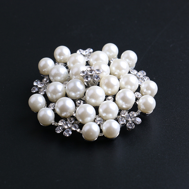 36g Weight Brooches Classification Holiday, Daily Occasion Alloy Material Flower Pattern Women's Gender Plating Design Elegant Style Elegant Pin Flower Alloy Plating Women's Brooches 18