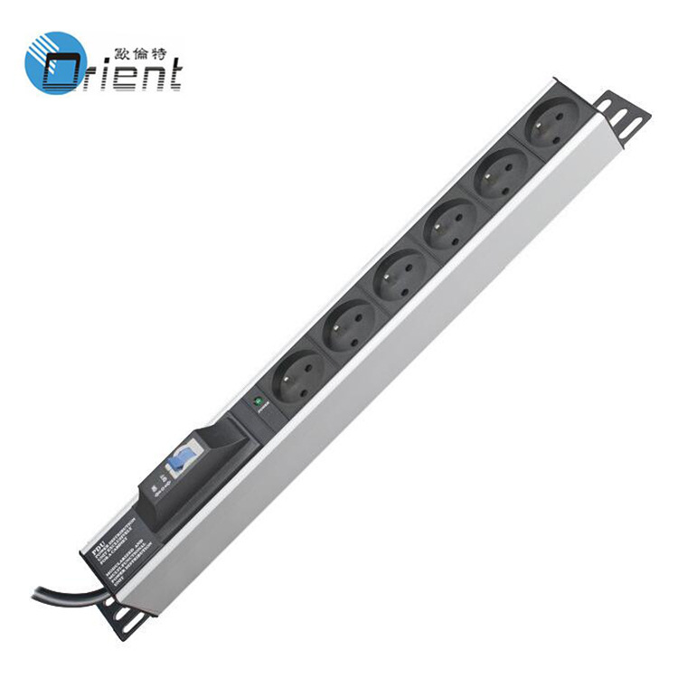 供应带电源指示灯6位法式PDU电源分配器PDU机柜插座欧伦特厂家