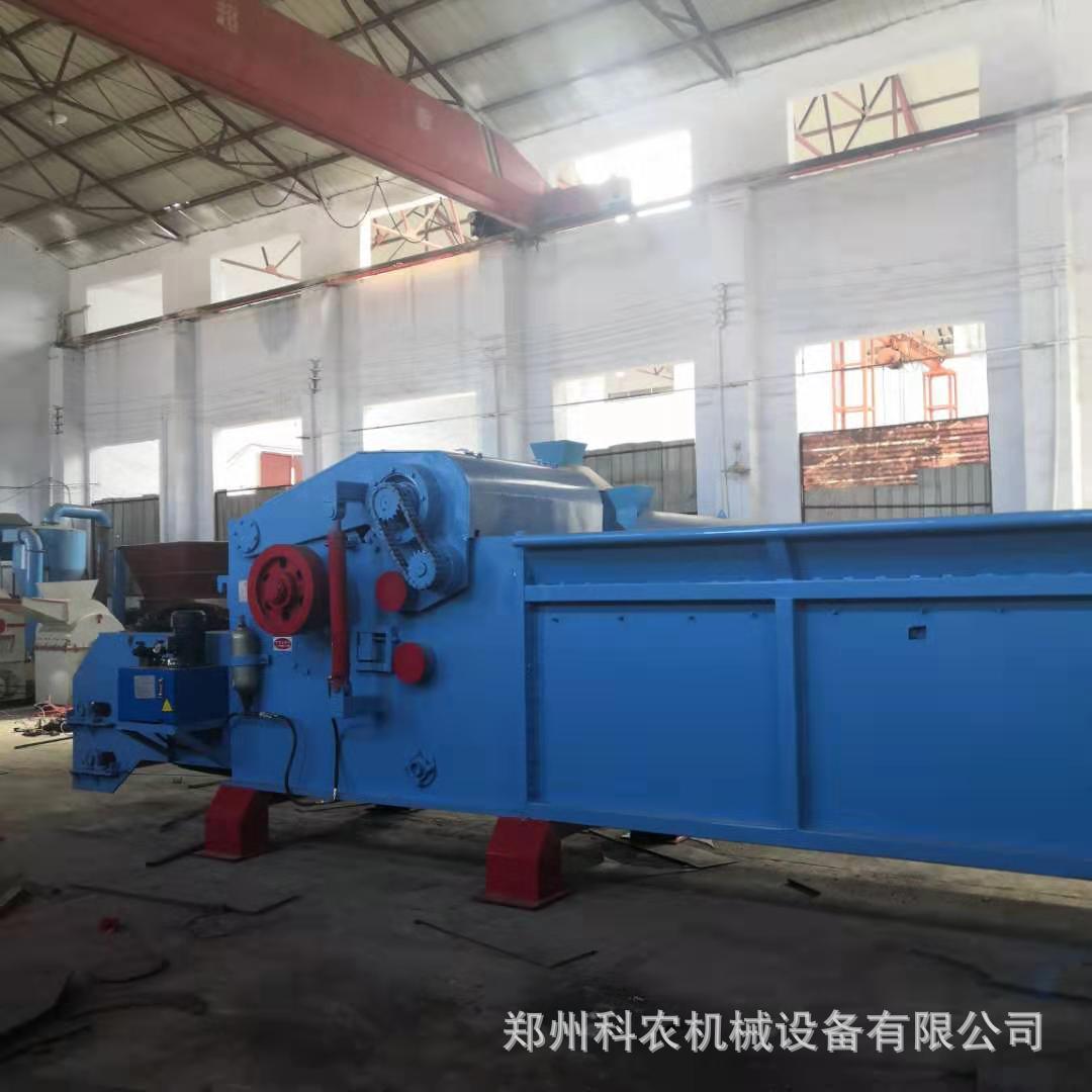 厂家新型 1000型树皮破碎设备  时产20吨 木托架破碎打片机粉碎机