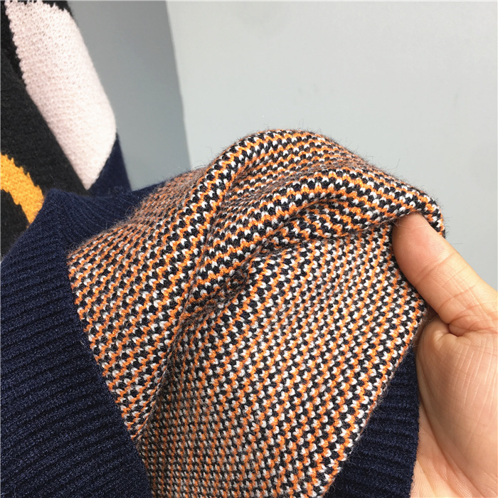 Men's Wool Sweater With Cat Pattern Round Neck Couple Knit Top_voghion.com