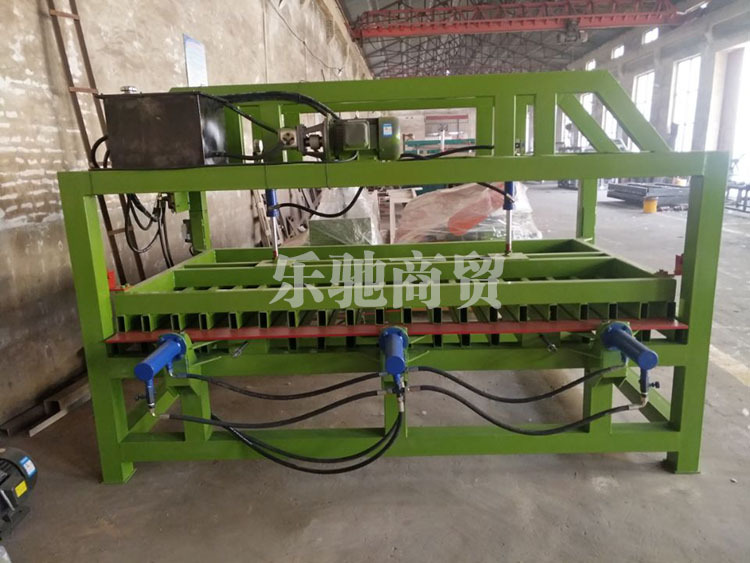 E5E51DED605E173D69AD8D90DB461D