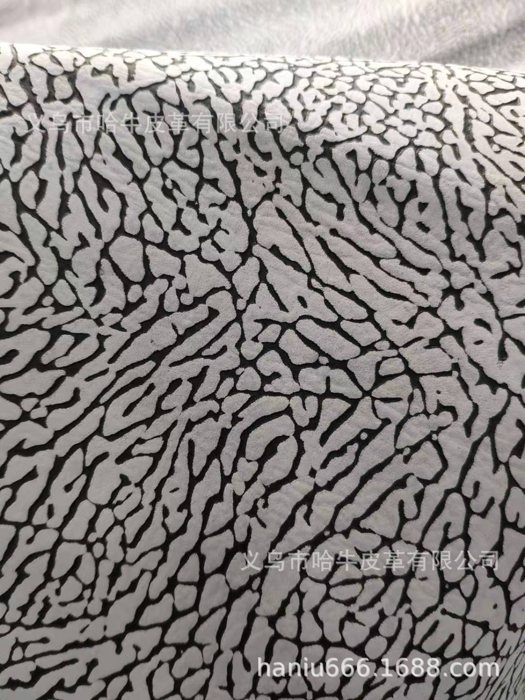 哈牛真皮头层压花秋冬最热板颜色纹路皆可定做