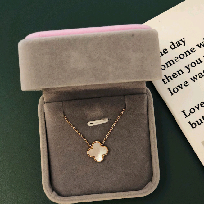 Gift Box Jewelry Necklace box Velvet box