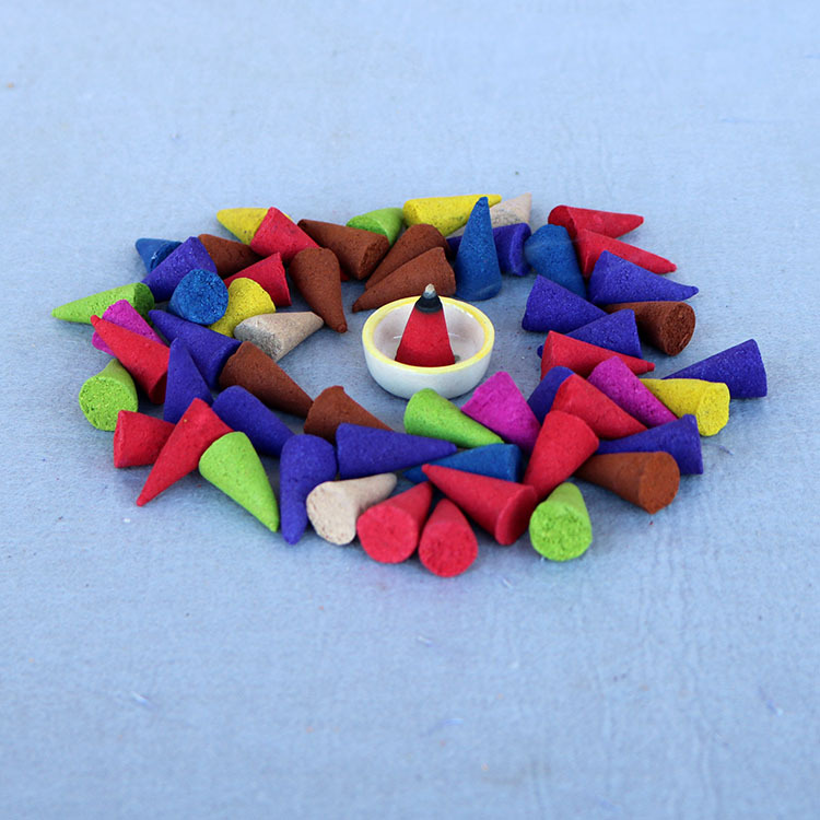 创意生活用品泰国进口香熏香料塔香锥香檀香沉香卫生间香薰多味