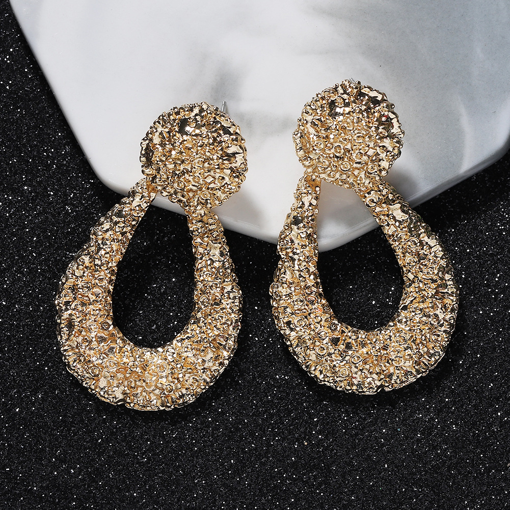 Alloy Drop-shaped Earrings Simple Atmospheric Jewelry Ins Wind Earrings display picture 6