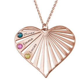 Heart-Shaped Pendant Gold