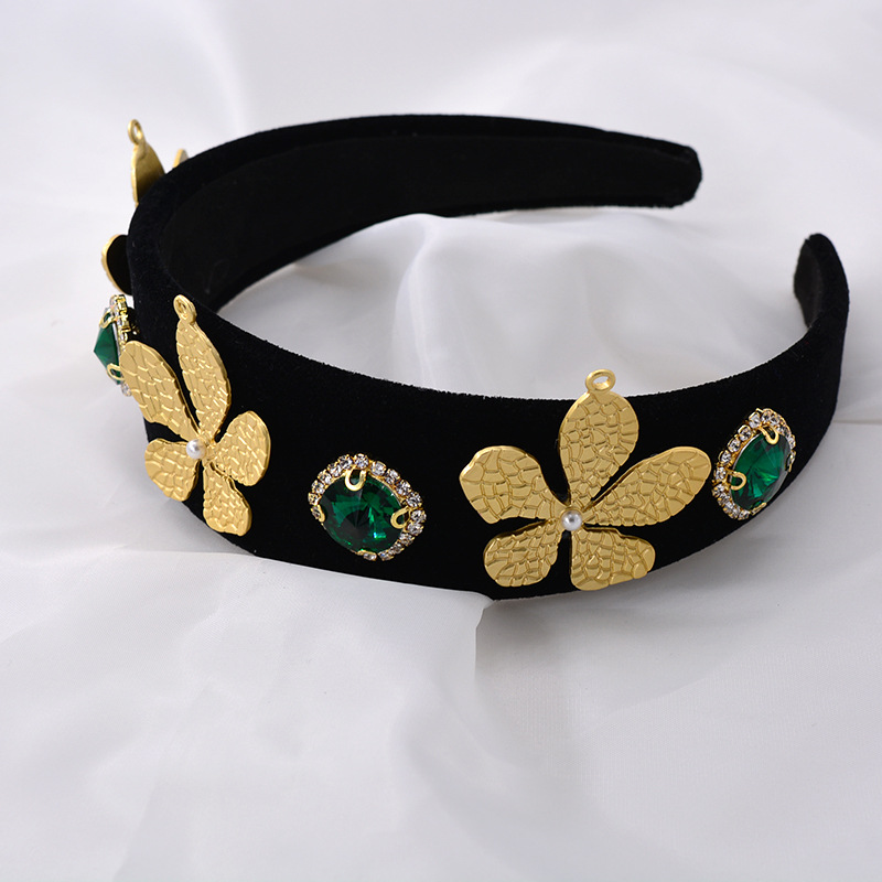 Plating Design Baroque Leaves Gold Velvet Headband Emerald Crystal Thick Sponge Shape Catwalk Hairpin