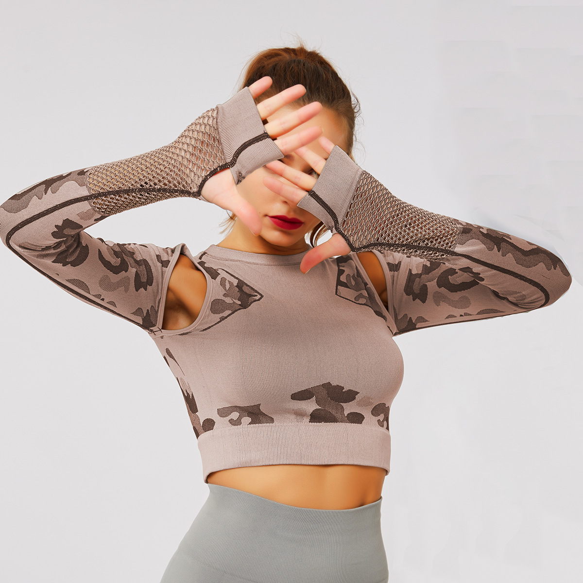 camouflage yoga seamless tight-fitting long-sleeved fitness clothing  NSNS12772