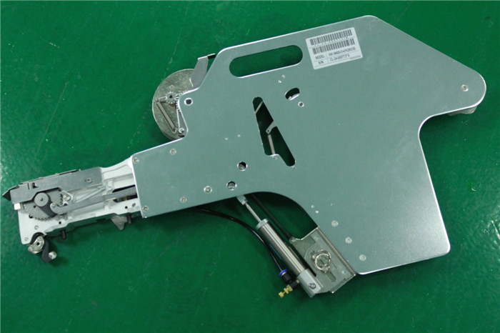 KW1-M4500-014 YAMAHA CL 24MM Feeder KW1-M4500-014 YAMAHA CL 24MM Feeder