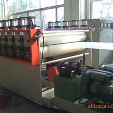 生产PP、PE、PC多种规格中空板挤出机设备生产线