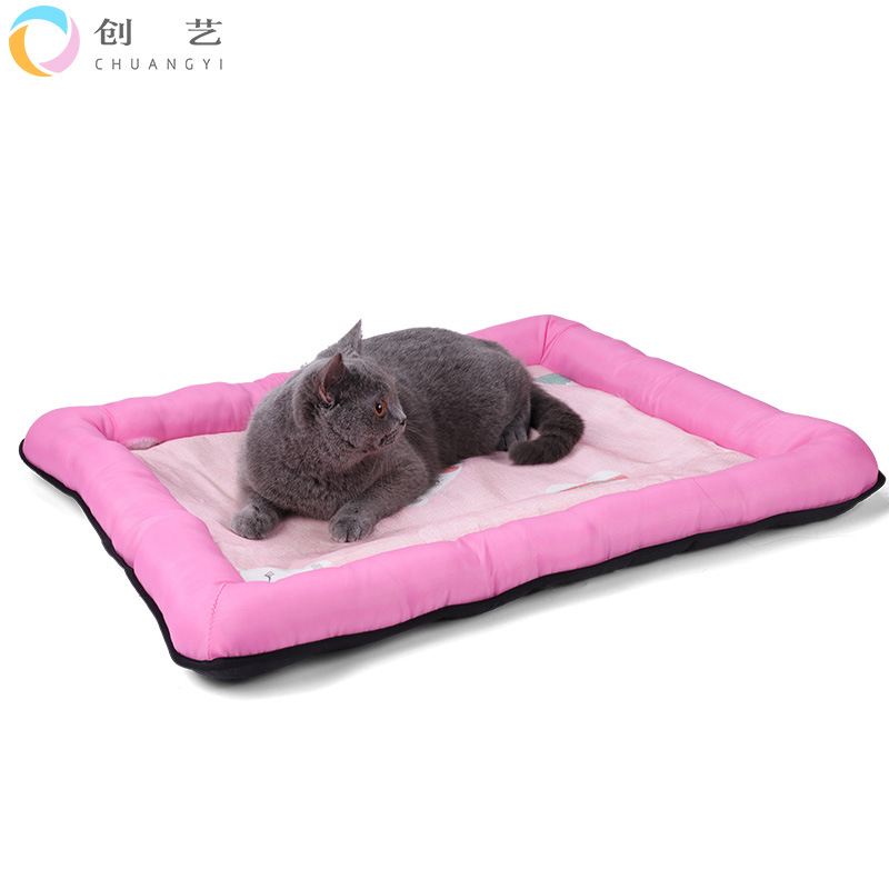 고양이 매트 애완 동물 사계절 면 매트 고양이 매트 둥지 잠자는 여름 둥지 물기 방지 개 케이지 슬리핑 매트 공장 콘센트