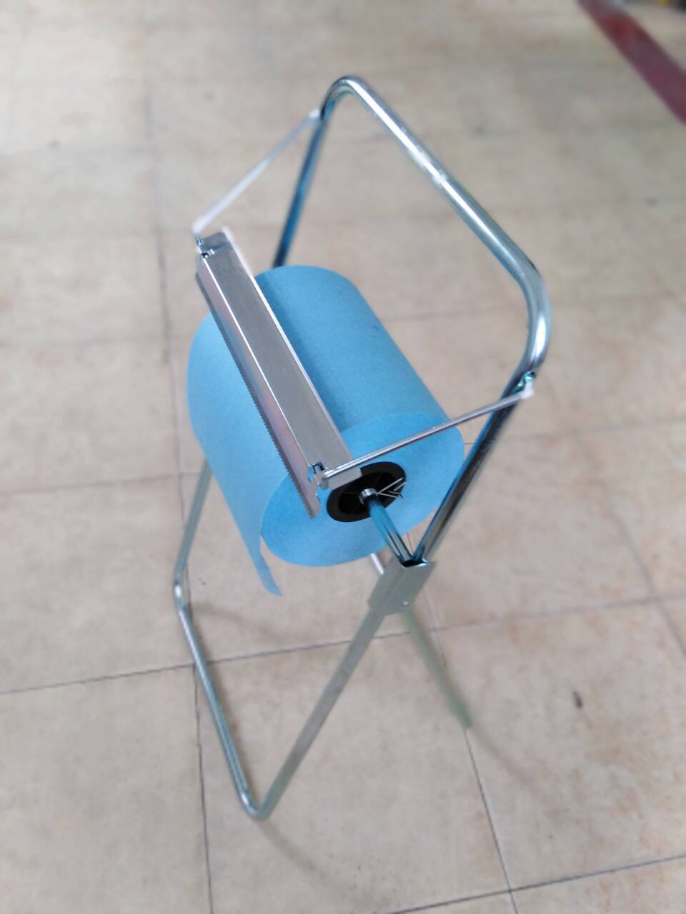 工业大卷纸纸架 移动式落地擦拭纸支架 镀锌无尘大卷纸架供应批发