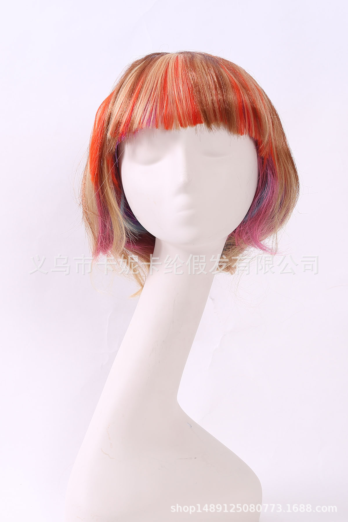 Los estudiantes de BOB envían cabello corto europeo y americano moda nuevo color