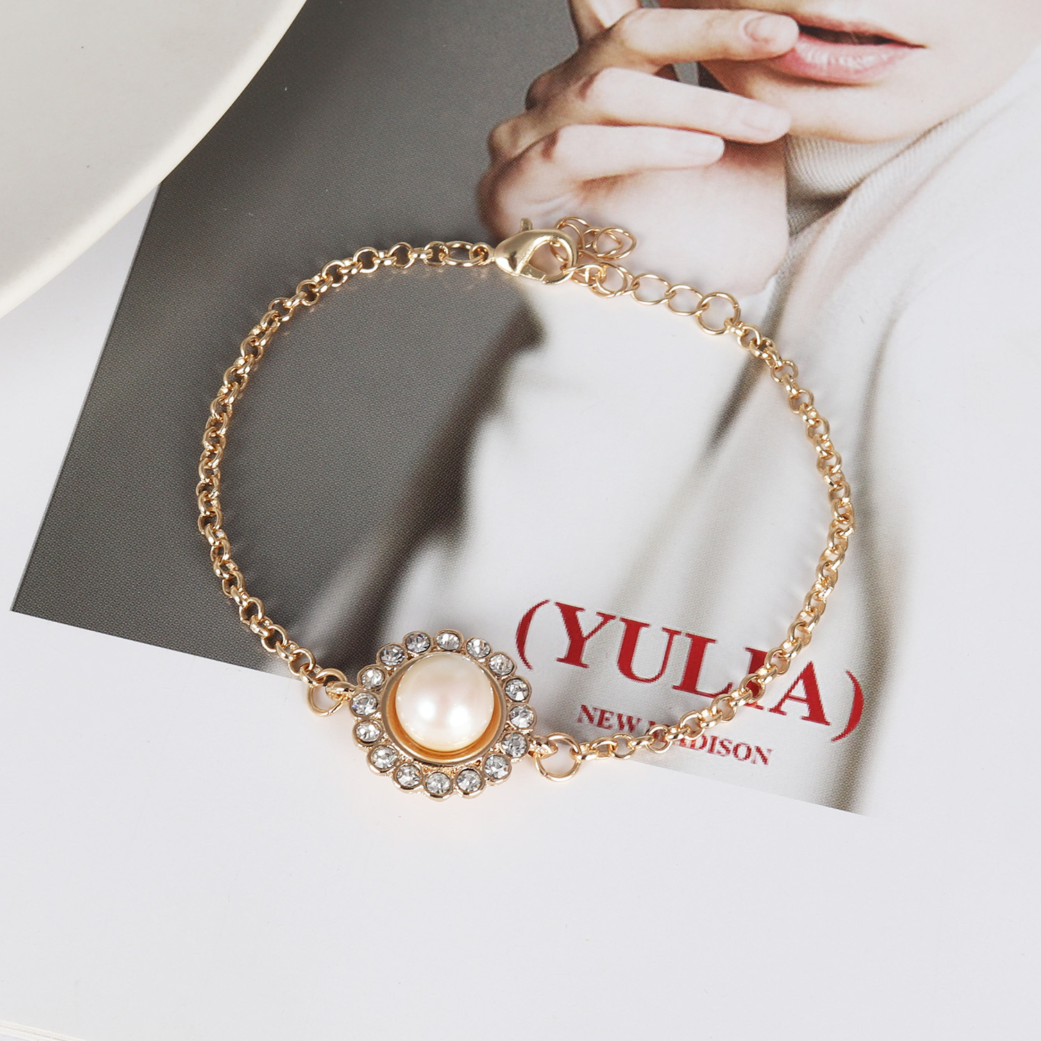 Trend design accessory