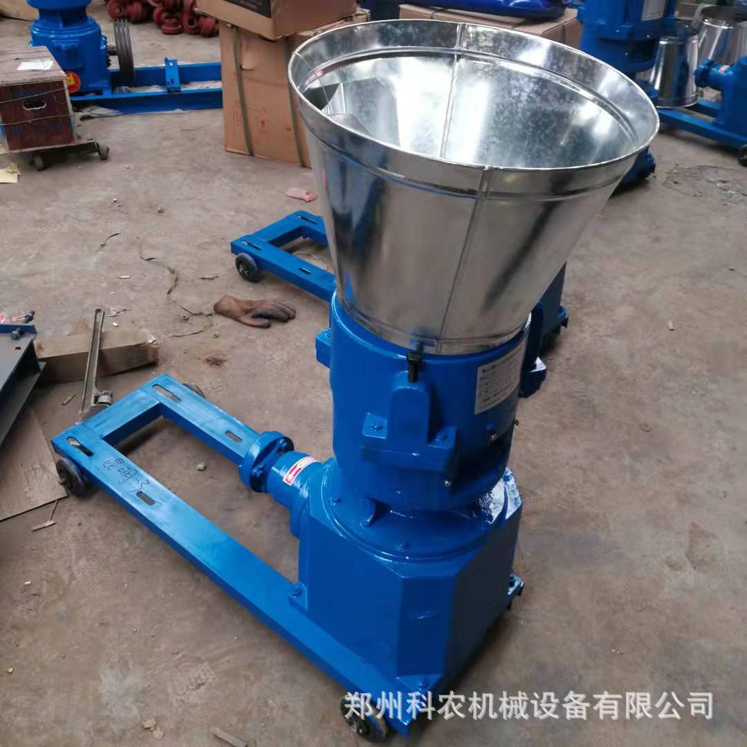 厂家时产600斤养殖用猪饲料颗粒机价格 玉米秸秆喂牛用饲料颗粒机
