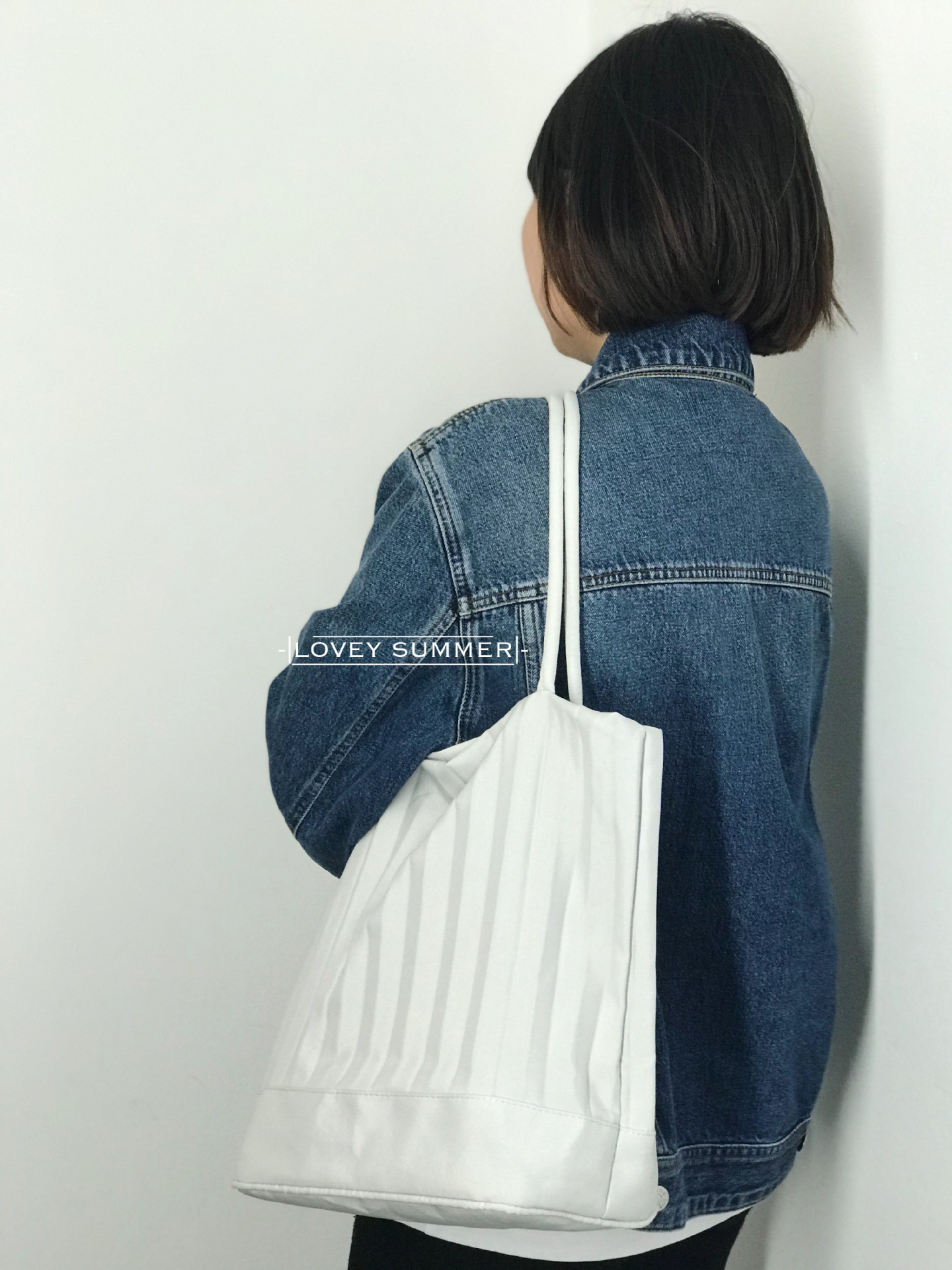 8048C4EC-8F17-4518-BAFD-D4E01B