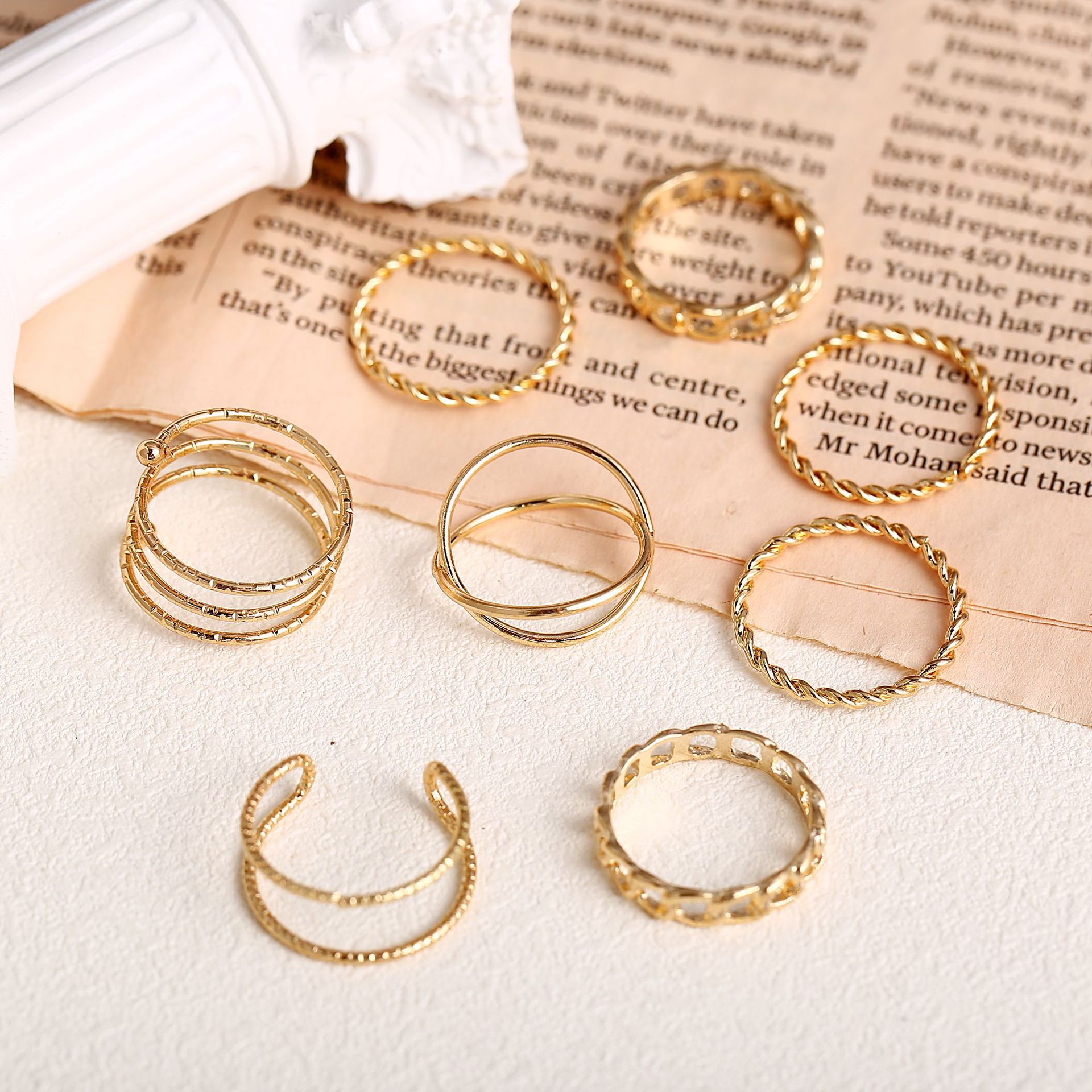 New Simple Alloy Joint Ring Set Creative Retro Multi-layer Cross Opening Twist Love Ring Wholesale display picture 2