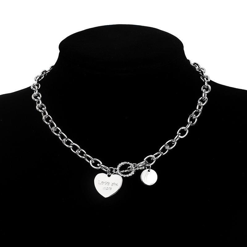 new  exaggerated metal chain letter necklace love pendant clavicle chain wholesale nihaojewelrypicture2