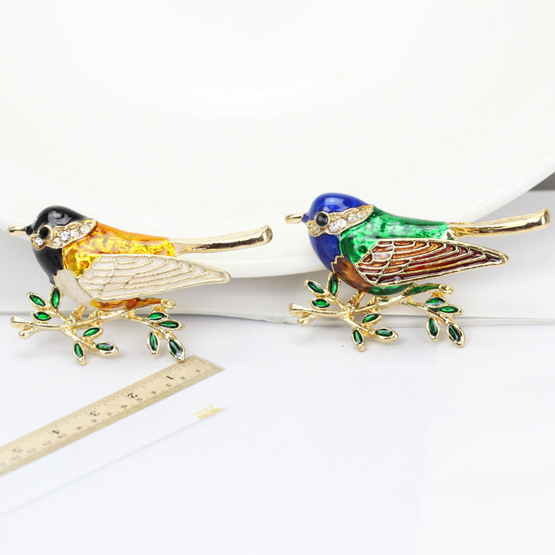 Art Und Weiselegierungsdiamant-verkrustete Vogelbroschekorsage Kreativer Stift display picture 2
