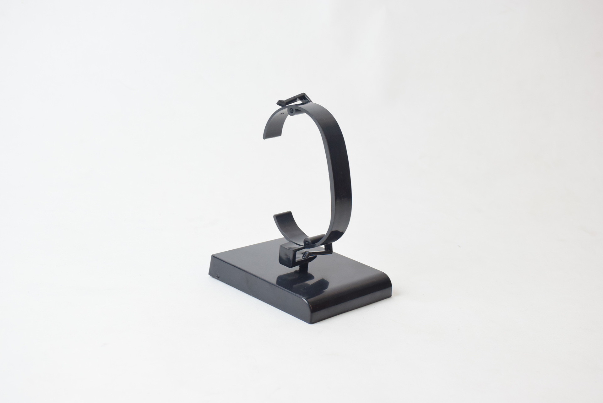 Acrylic Watch Display Stand Plastic C Ring Watch Buckle Ring Counter Wholesale display picture 1