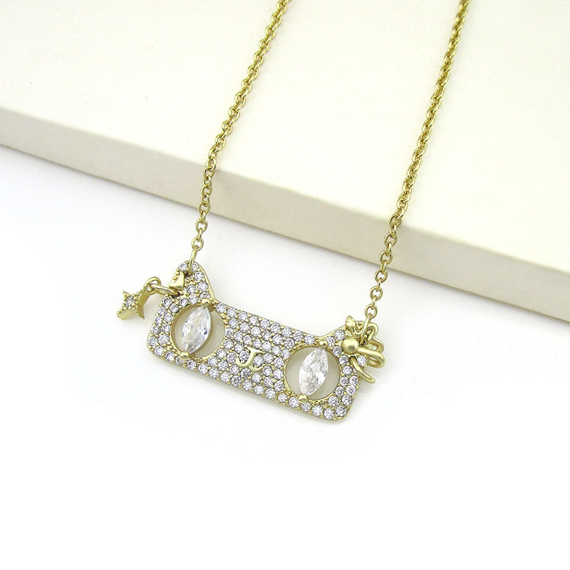 Fashion Golden Chain Necklace New Hip Hop Clavicle Lucky Creative Necklace display picture 2