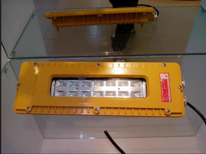 矿用隔爆型led巷道灯煤矿井下隧道照明灯加油站防爆灯工矿灯