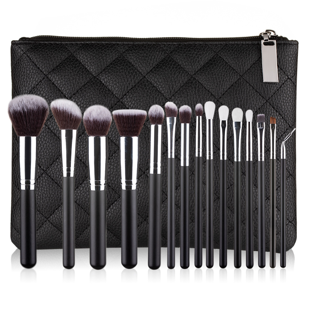 Set 15 pennelli trucco per ombretto e correttore con custodia_voghion.com