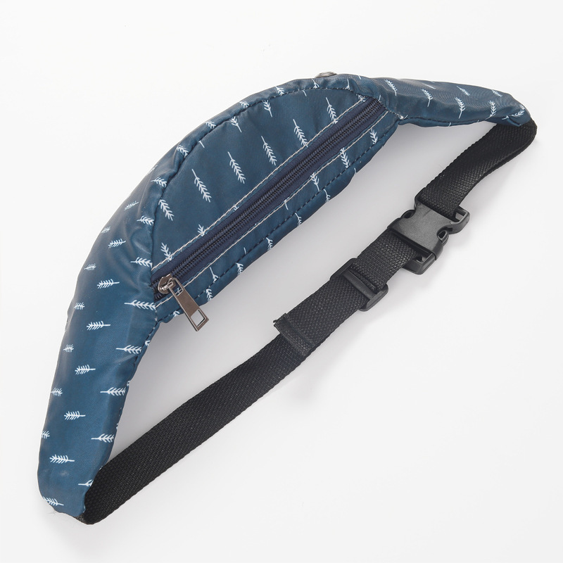 Waist Bag Image 4