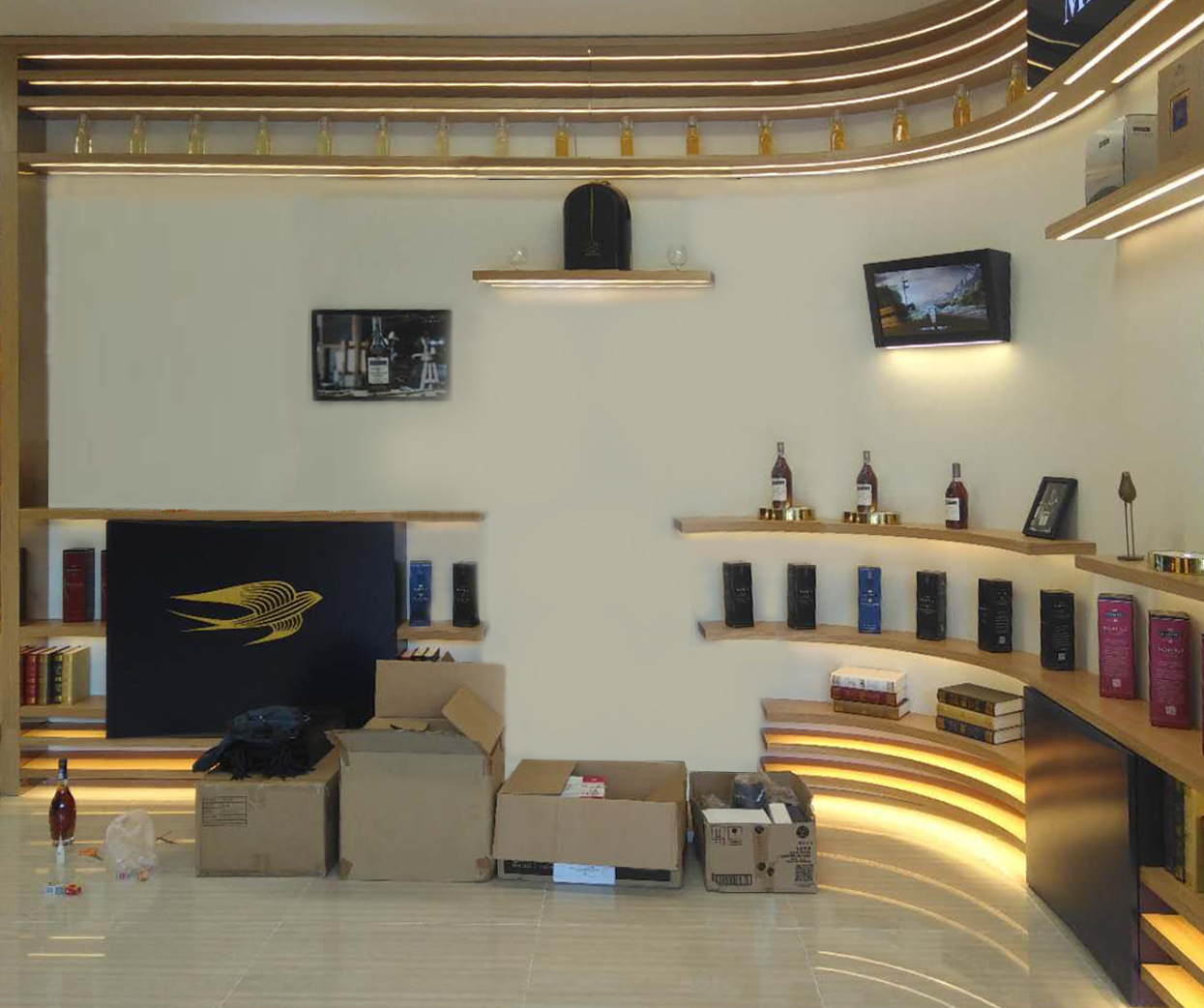 工厂生产啤酒展柜红酒展示柜米酒甜酒展示柜烤漆洋酒专区展示柜