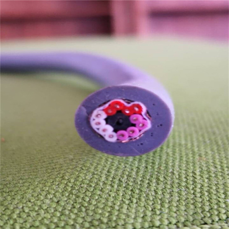 上海易初 高速拖链电缆 抗拉-耐磨-EM71573  3*2*0.2平方