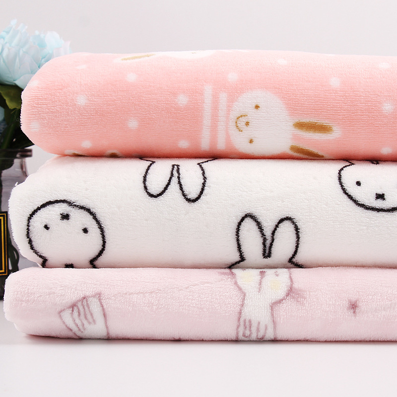 印花法兰绒布 卡通兔子法兰绒面料 秋冬儿童睡衣家居服毛毯面料