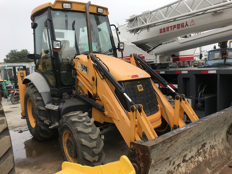 jcb-3cx
