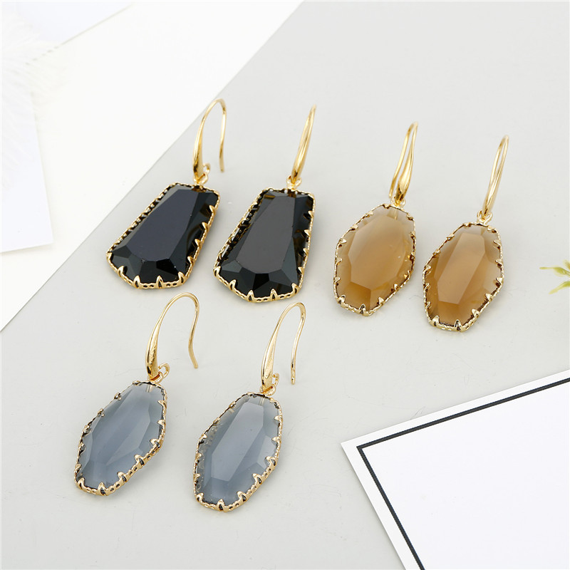 Simple Geometric Polygon Mosaic Crystal Earrings With Multi-faceted Irregular Glass Earrings display picture 2