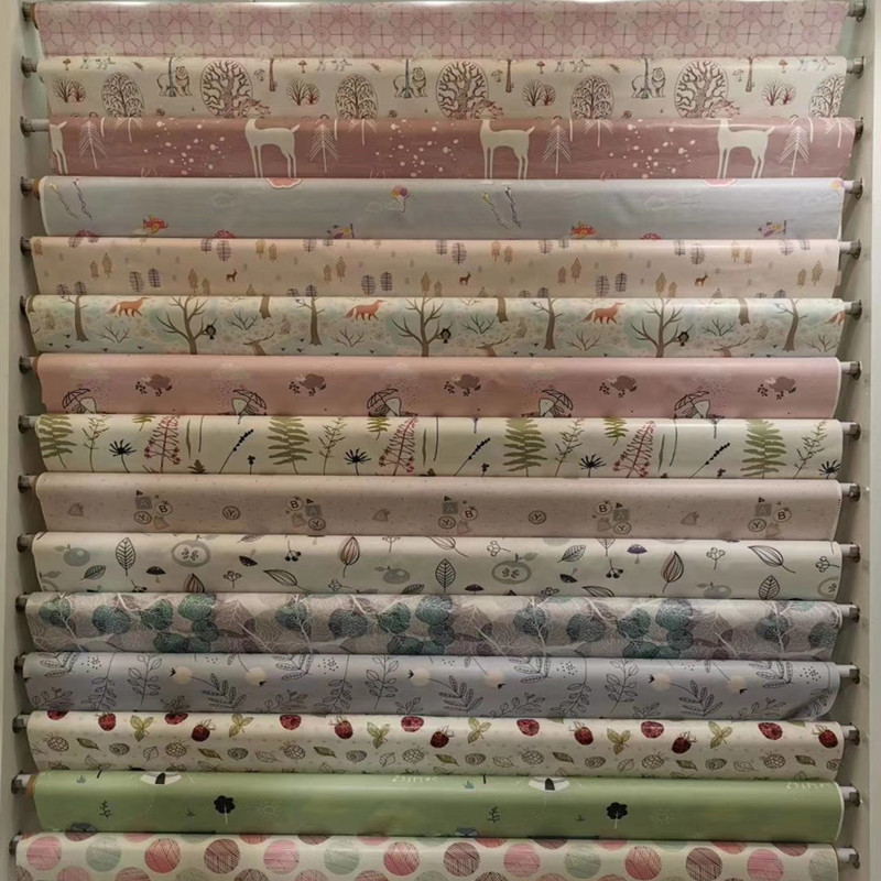 大量出售格子台布 防油防水酒店会议餐管免洗桌垫 家用高档桌布