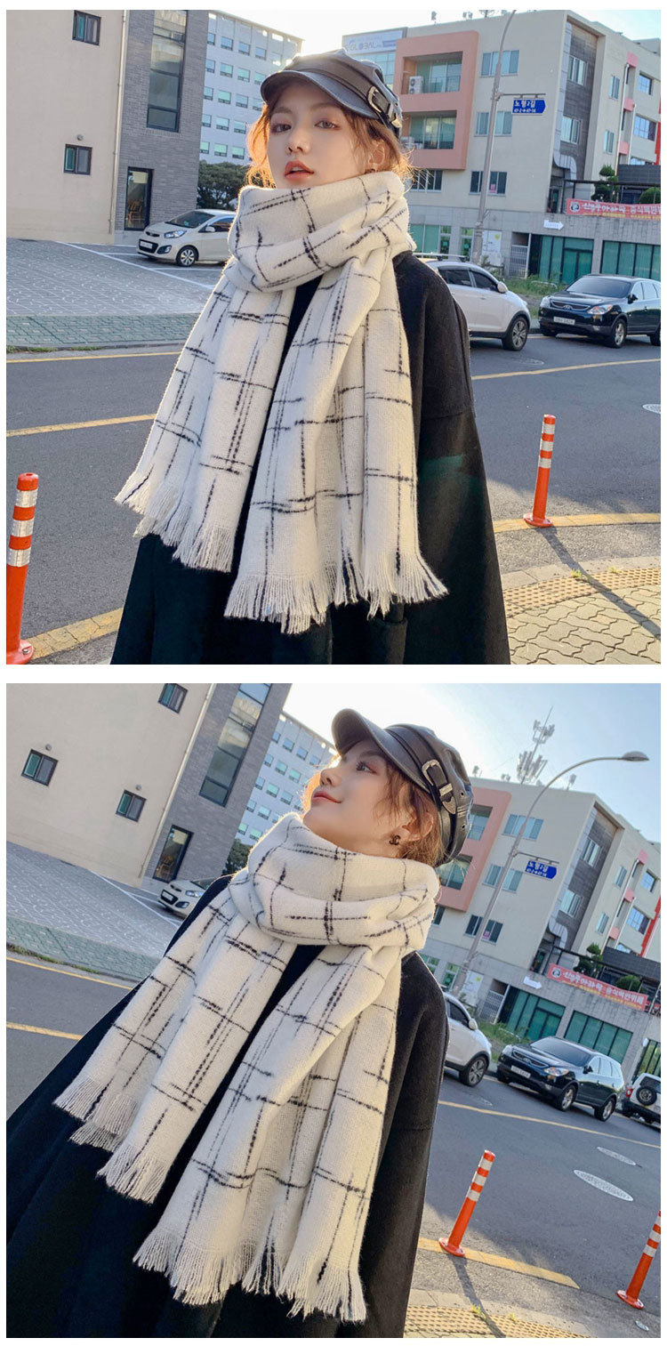 Meteor Rain Plaid Scarf Long Section Thickening Couple Acrylic Warm Tassel Shawl display picture 10