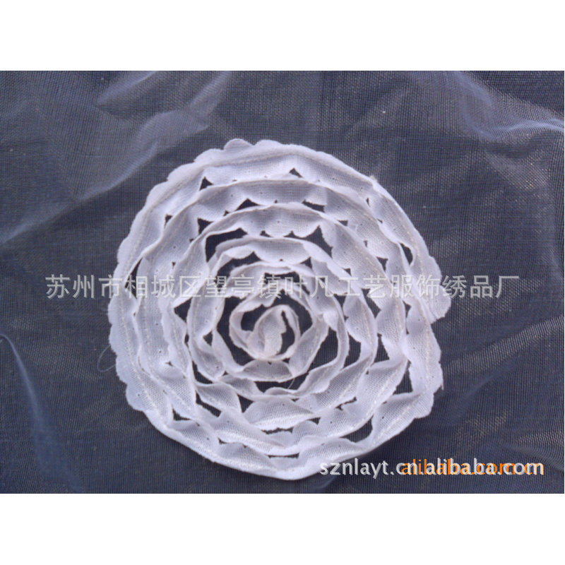 供应  绣花布盘带绣 （苏州叶凡）提供