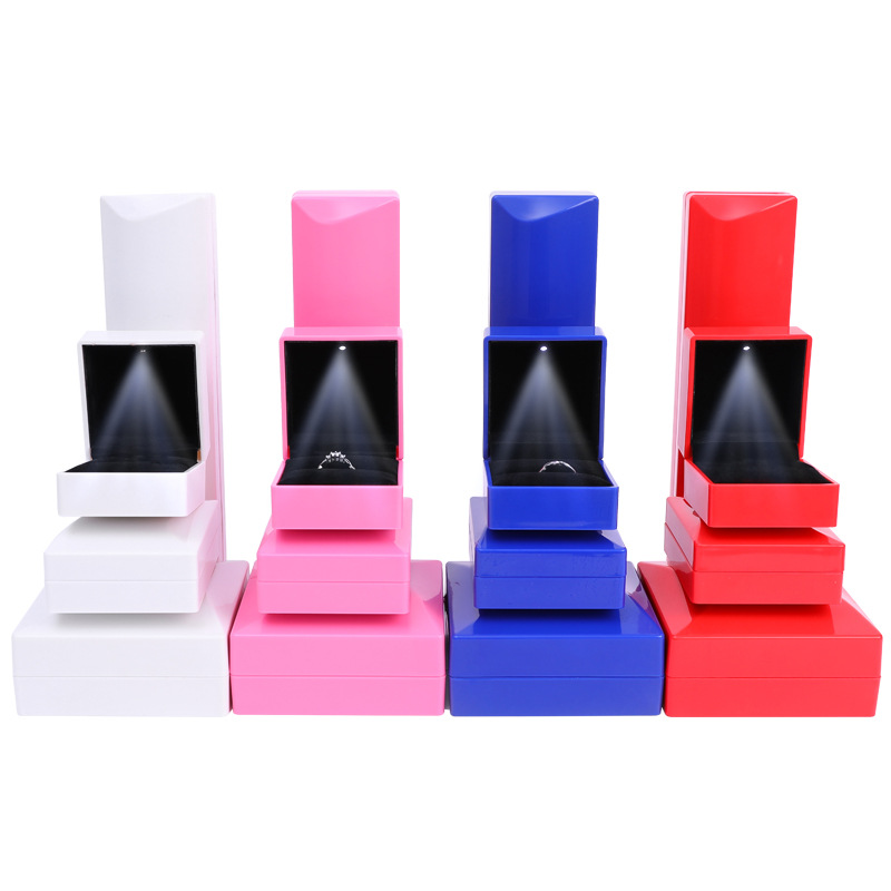 现货新款创意LED灯首饰收纳饰品盒 代发跨境货源戒指发光首饰盒