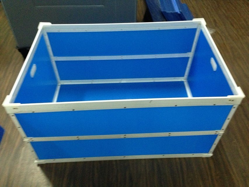 蓝色钙塑箱 江浙沪地区厂家供货 批发价 外贸出口 中空板周转箱