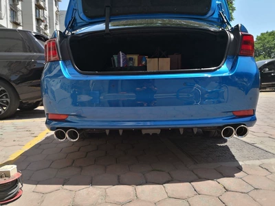 rear spoiler 7-wing shark: Spoiler