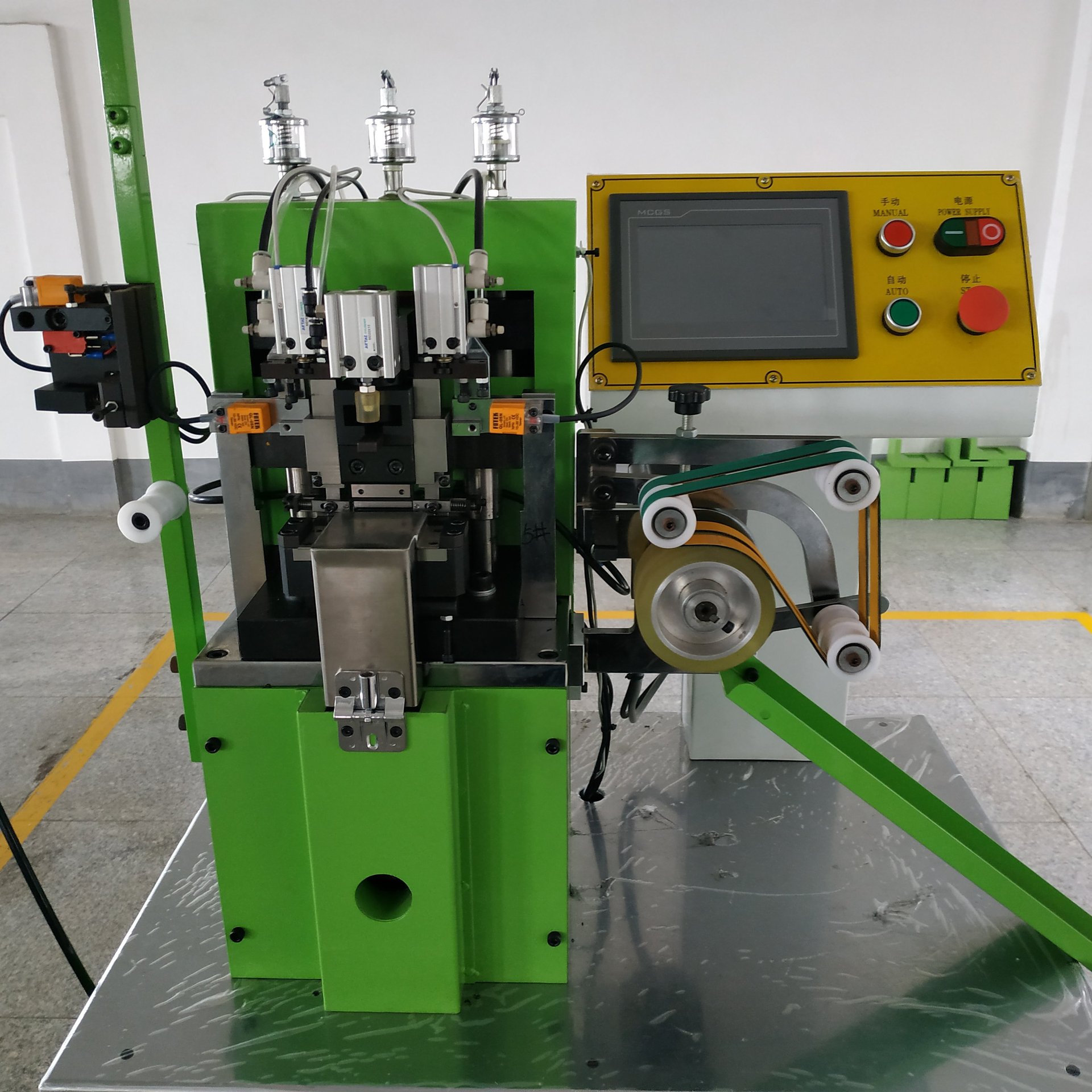 供应服装拉链机械设备、拉链机械全自动尼龙定寸修齿机