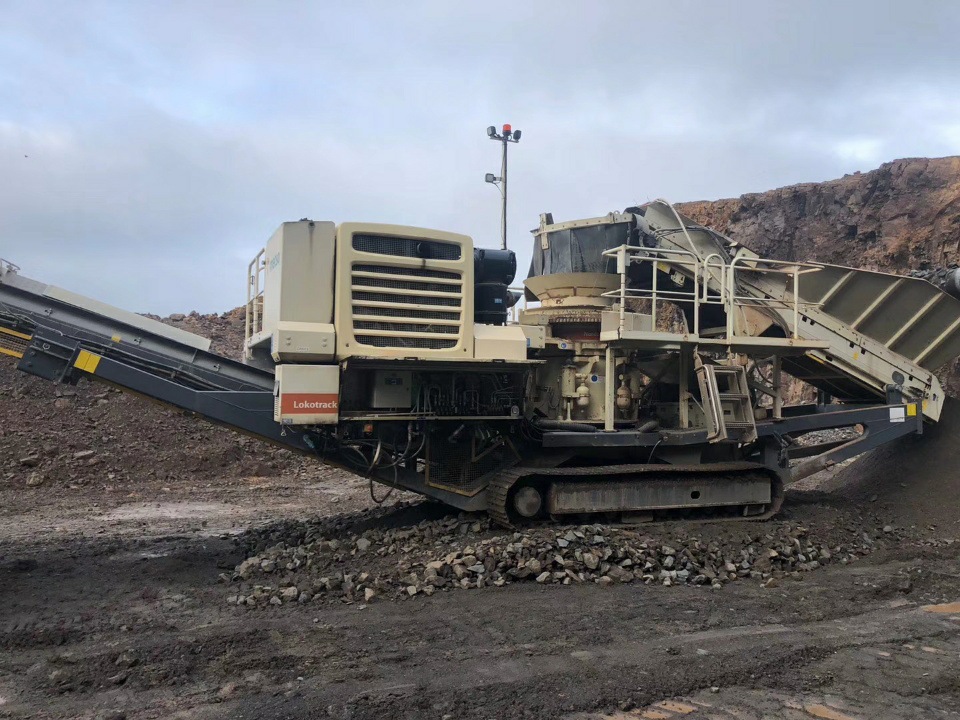 美卓履带圆锥破碎机