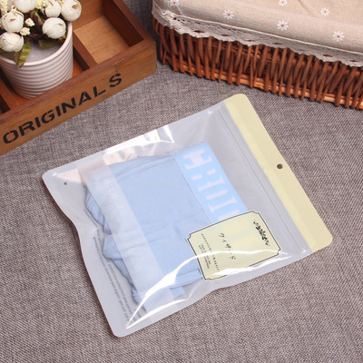 1939454290_160464545.400<i></i>x400