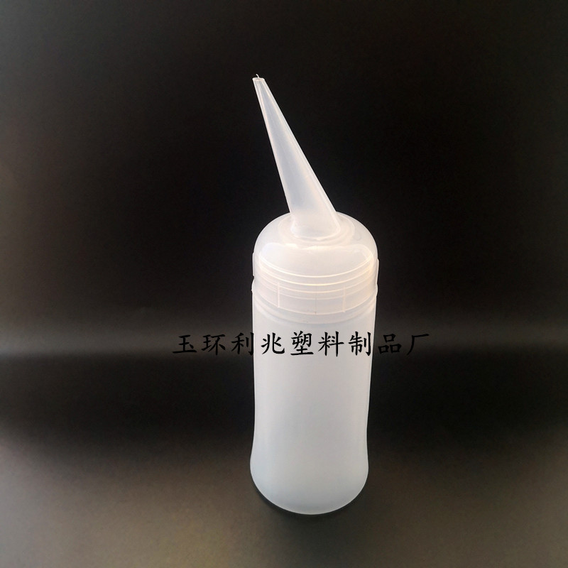 厂家供销300ml带刻度歪嘴瓶 洗瓶 LDPE透明塑料瓶 可定制
