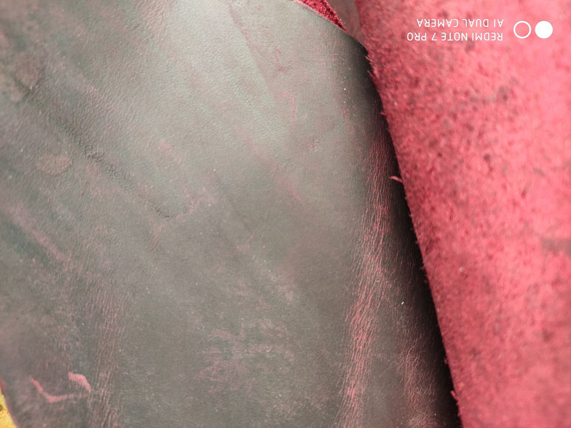 哈牛真皮 牛头层疯马皮 油蜡皮 纳帕皮 压变牛头层皮