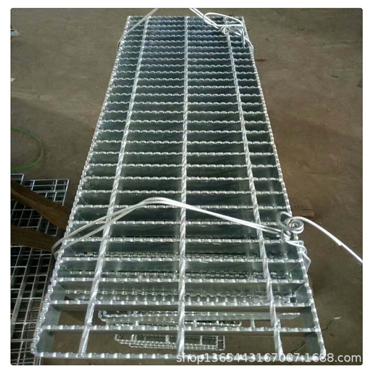 【生产厂家】生产供应钢格板 钢格栅板 镀锌网格栅板