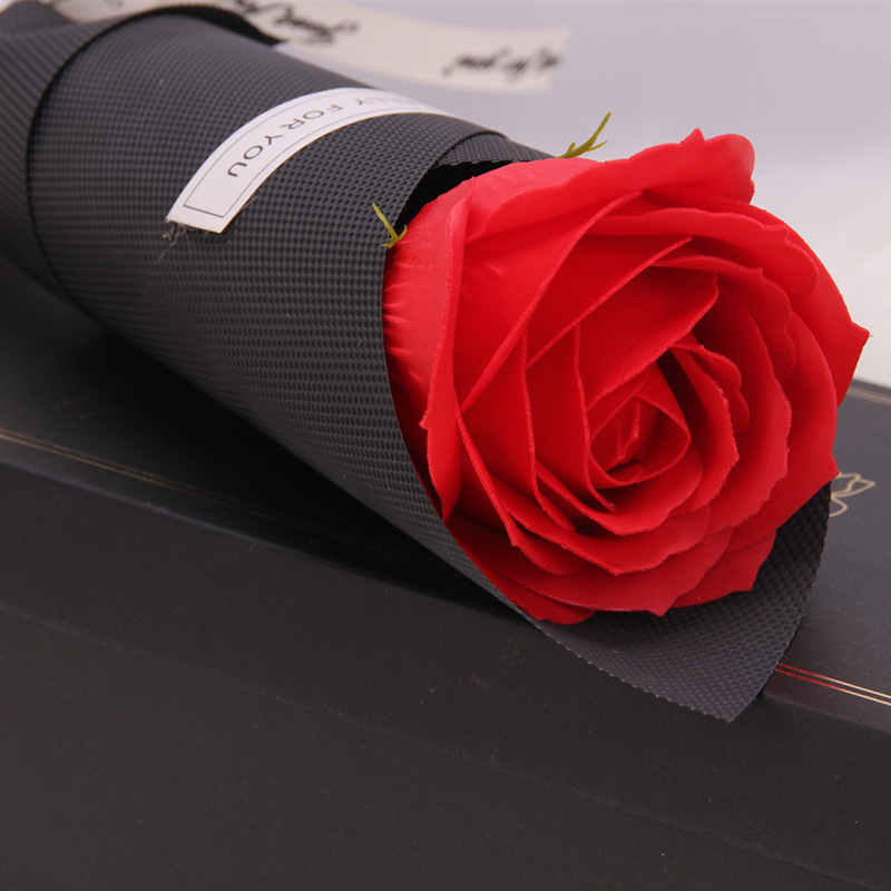 黑烫金盒 +五层大玫瑰 12