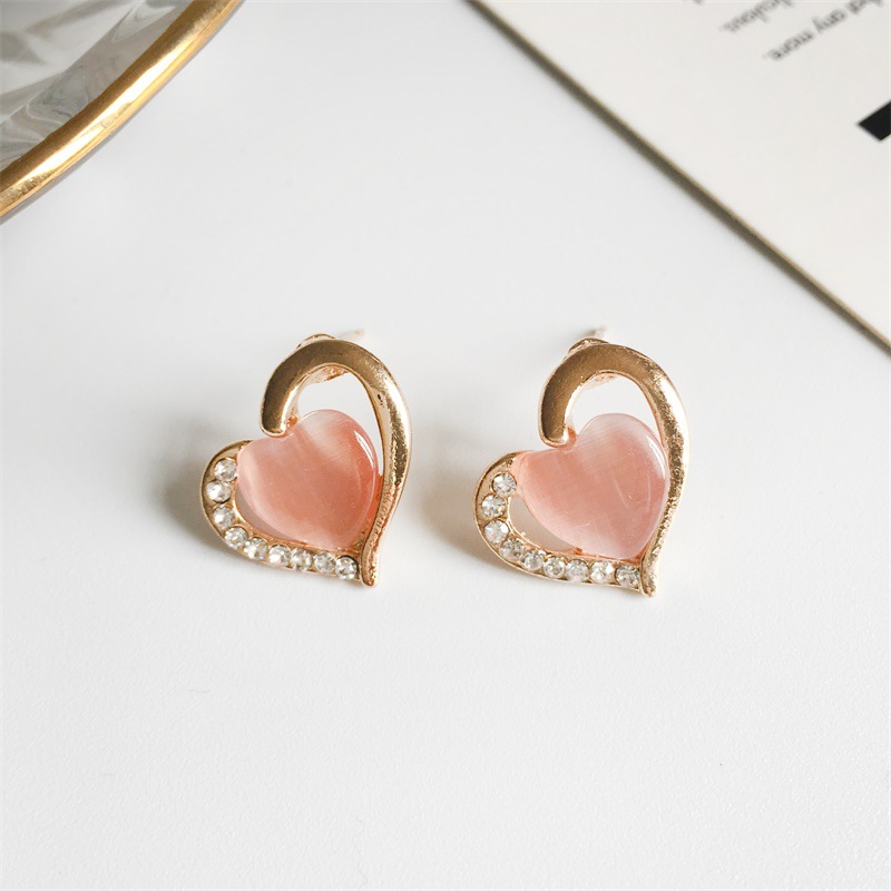 Rhinestone Opal Earrings Half Heart Diamond Stud Earrings display picture 3