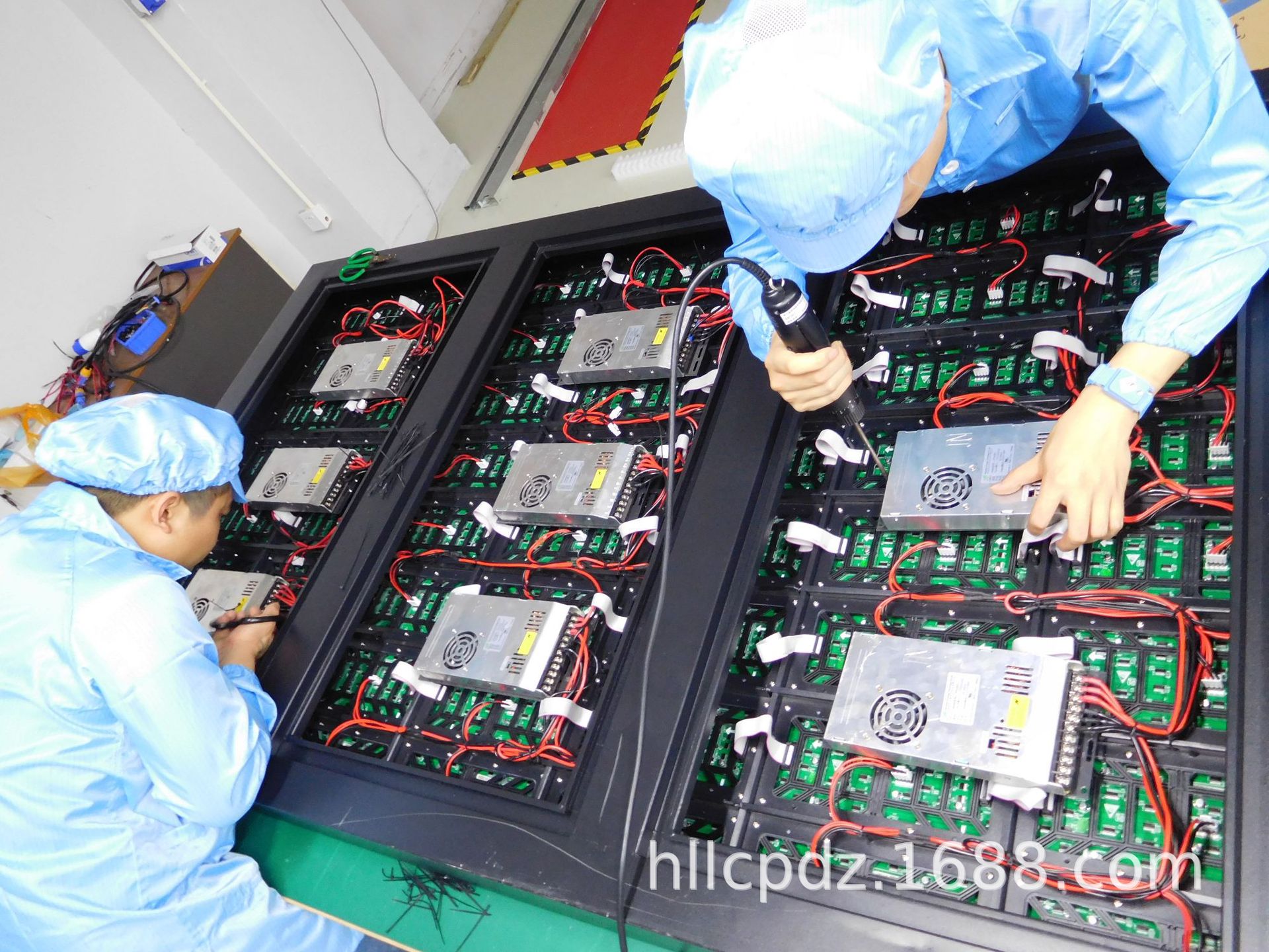 室内led显示屏模组全彩p2模组小间距会议室高清LED电子显示屏模组-阿里巴巴