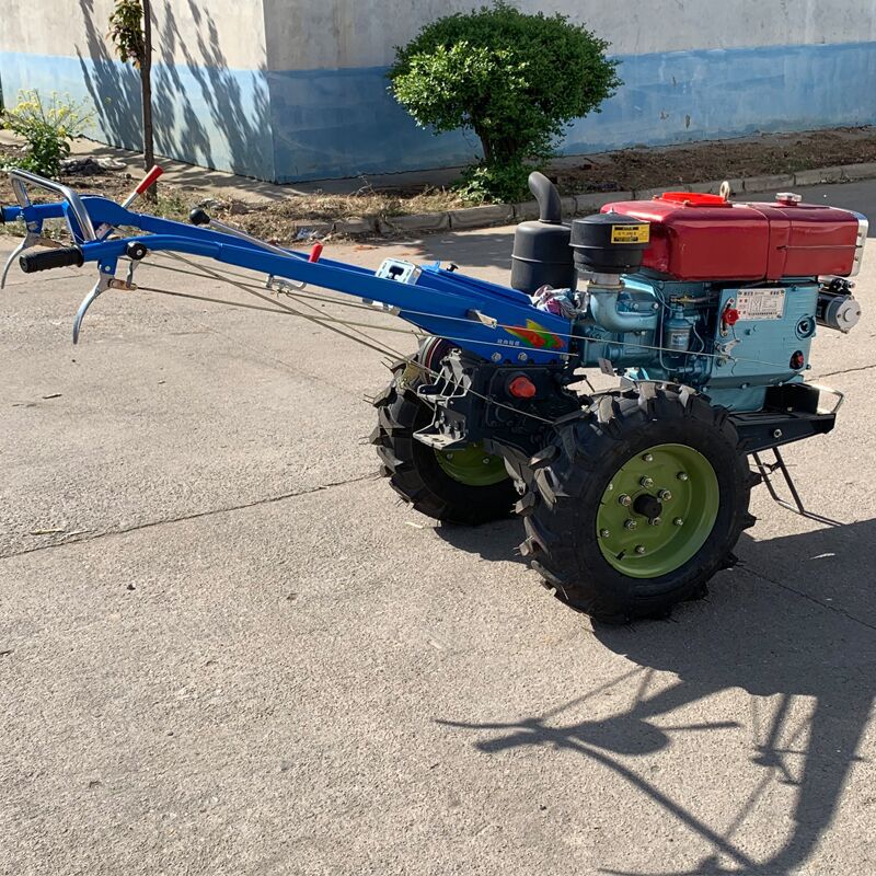 手扶拖拉機(jī)415 (7).jpg